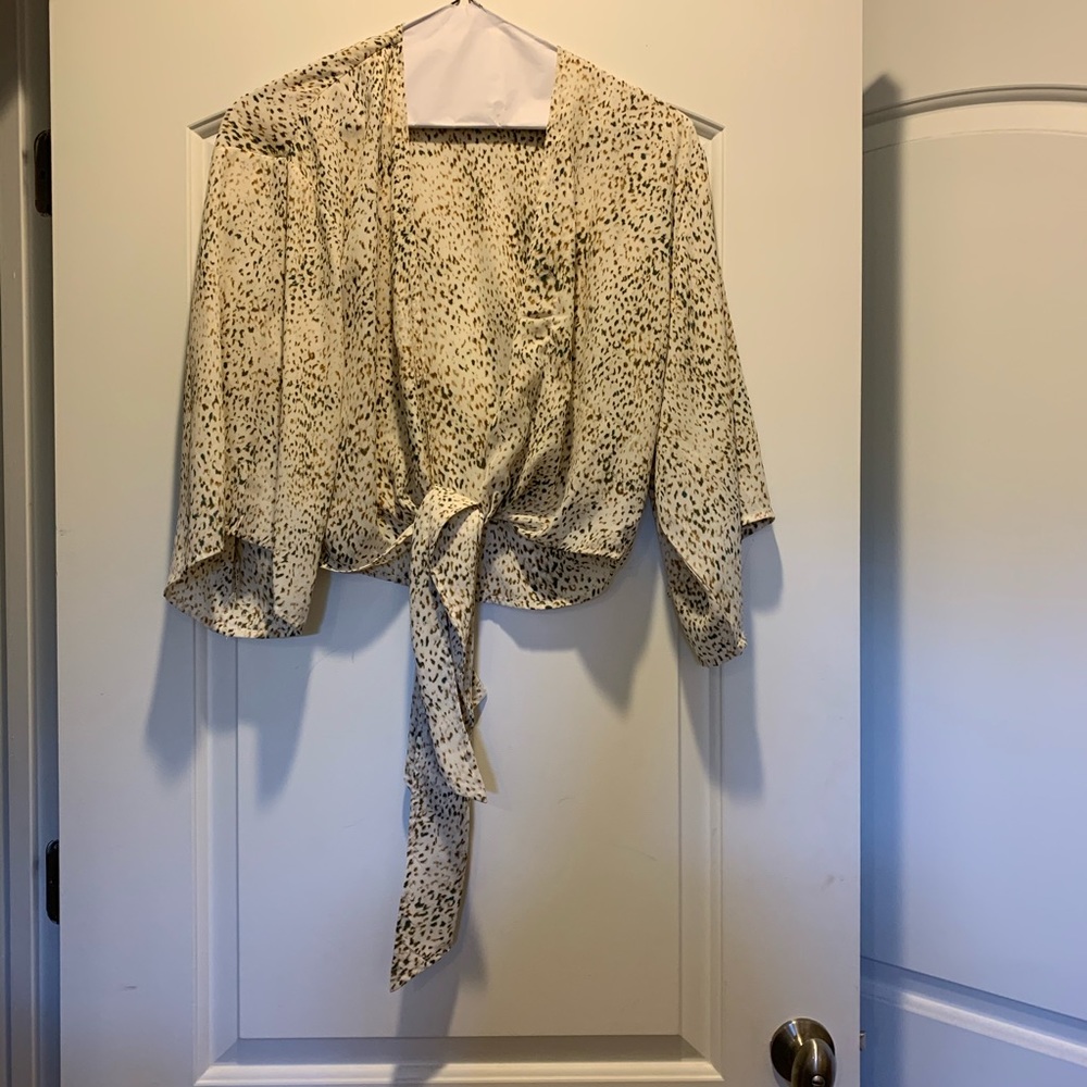 Women’s top/wrap